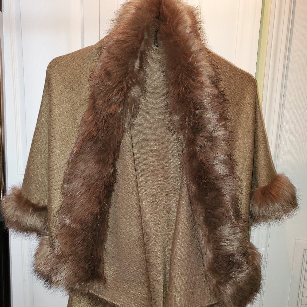 Beautiful Cover Up with Faux Fur One size
